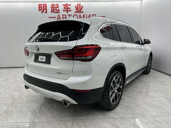 Фото 7 - BMW X1