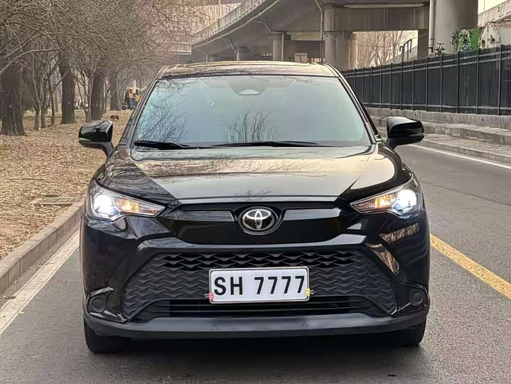 Фото 2 - Toyota Frontlander