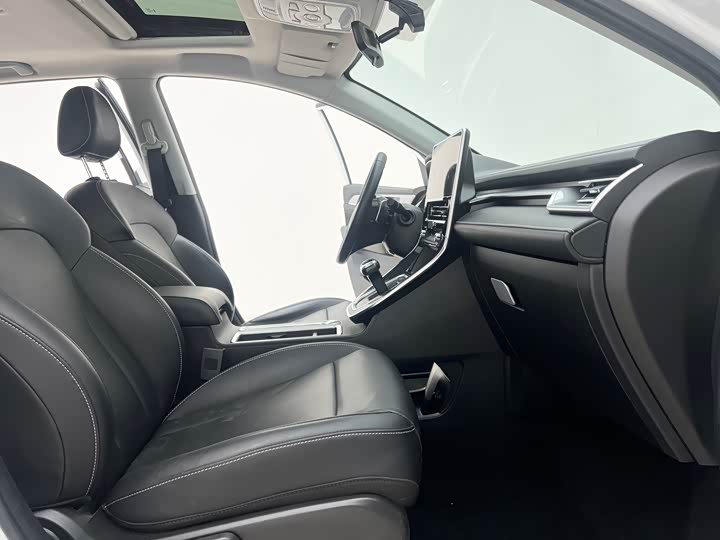 Фото 9 - Haval M6