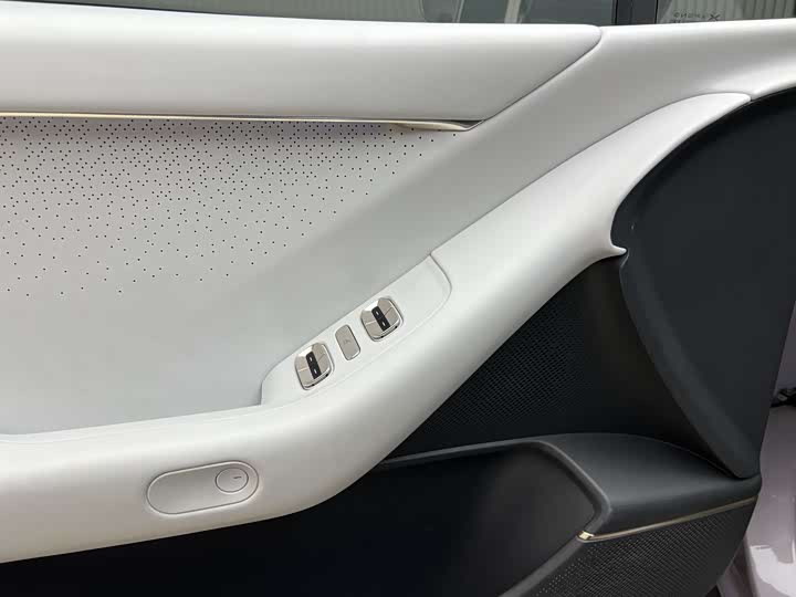 Фото 5 - XPeng F57