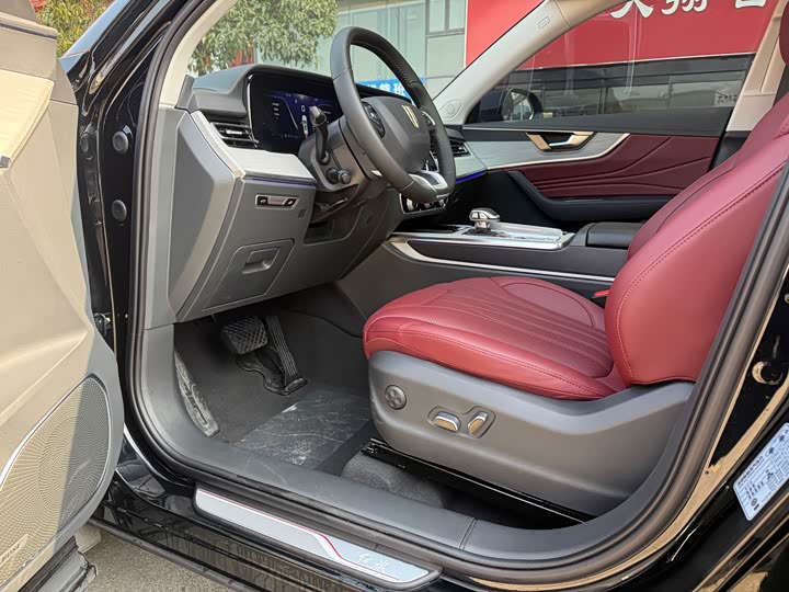 Фото 7 - Hongqi HS5