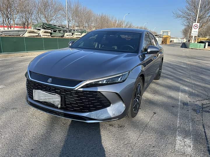 Фото 1 - BYD Qin L