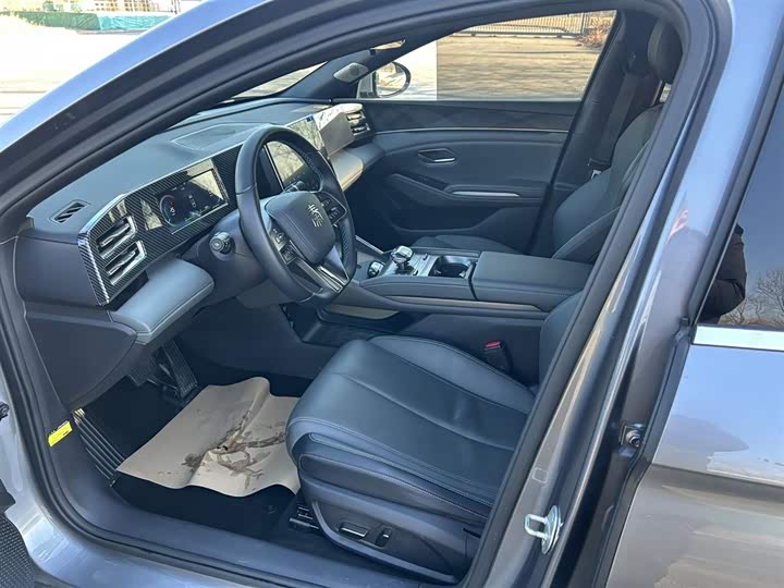 Фото 8 - BYD Qin L