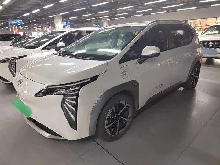 Фото 2 - GAC Aion Y