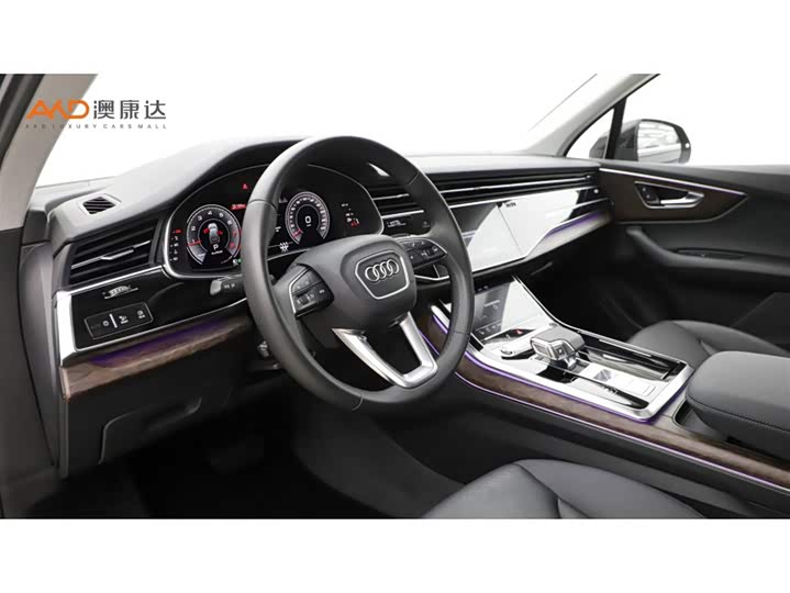 Фото 6 - Audi Q7