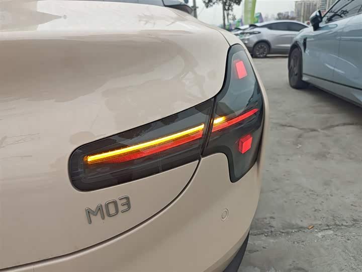 Фото 8 - XPeng Mona M03