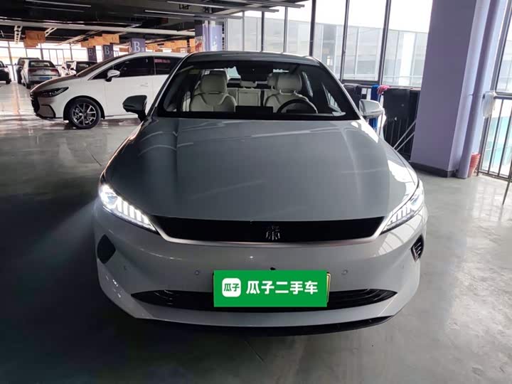 Фото 3 - BYD Qin Plus