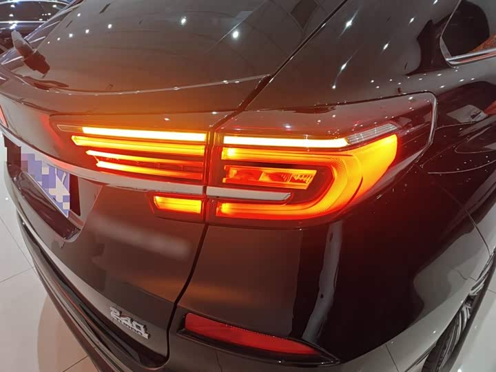 Фото 8 - Honda Avancier