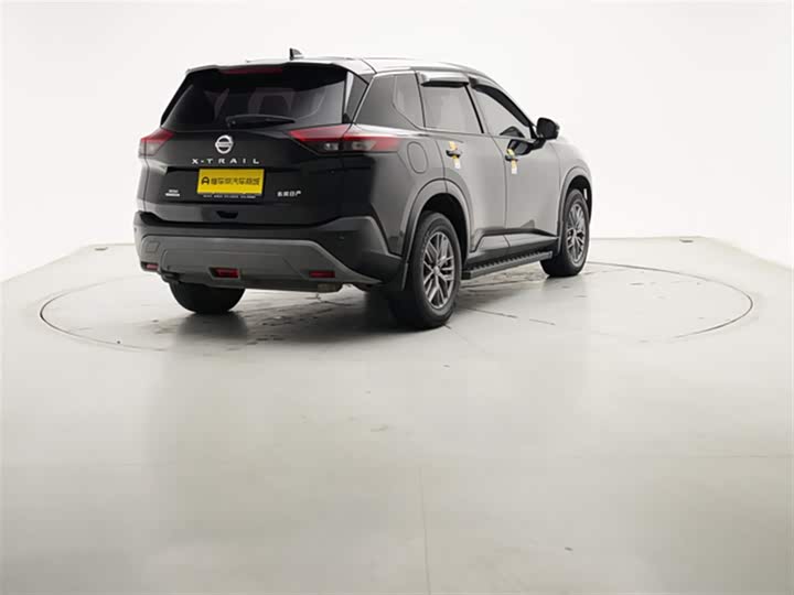 Фото 8 - Nissan X-Trail