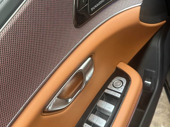 Фото 6 - BYD Han