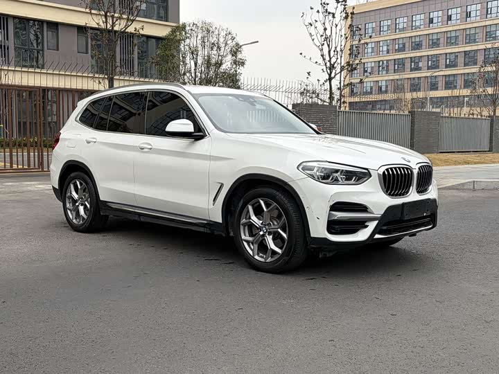 Фото 3 - BMW X3