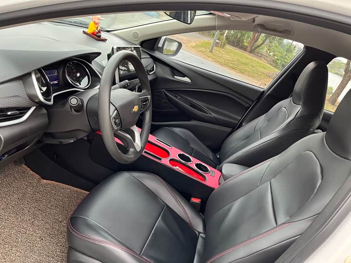 Фото 4 - Chevrolet Onix (Cavalier)