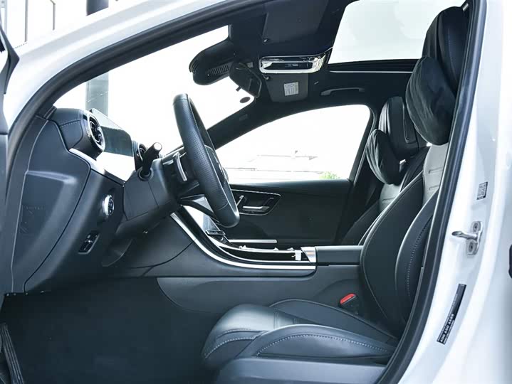 Фото 4 - Mercedes-Benz C-Class