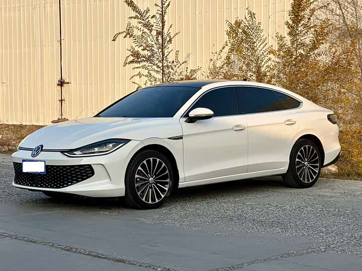 Фото 1 - Volkswagen Lamando L