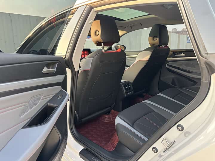 Фото 6 - Volkswagen Lamando L