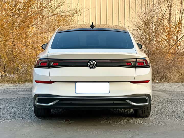 Фото 8 - Volkswagen Lamando L