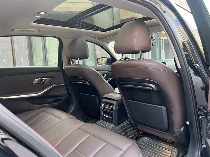 Фото 6 - BMW 3 Series