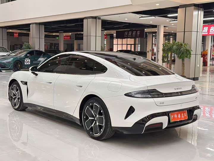 Фото 7 - Xiaomi SU7