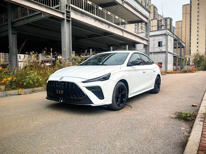 Фото 1 - MG Motor 5 Scorpio