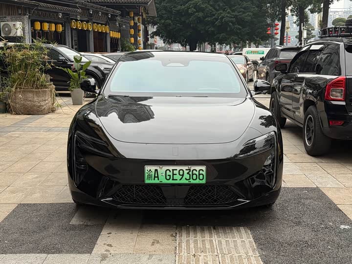 Фото 2 - Avatr 06