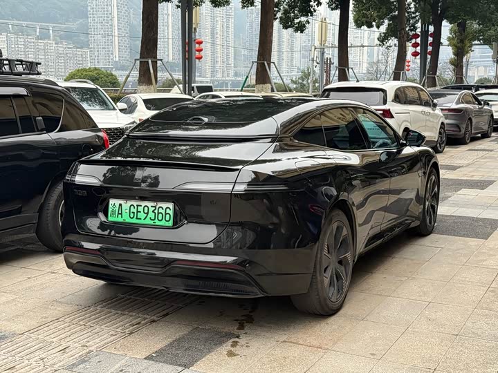 Фото 4 - Avatr 06