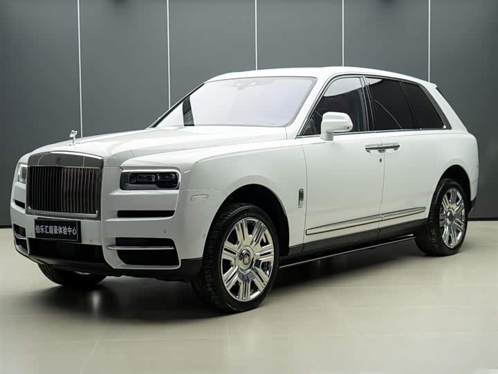Фото 2 - Rolls-Royce Cullinan