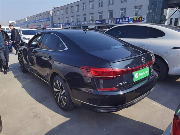 Фото 5 - Volkswagen Passat