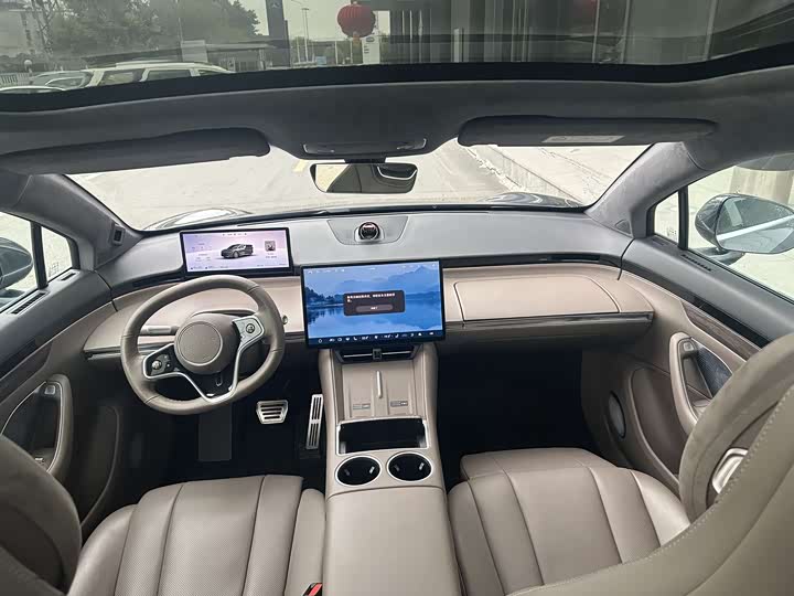 Фото 9 - Luxeed R7