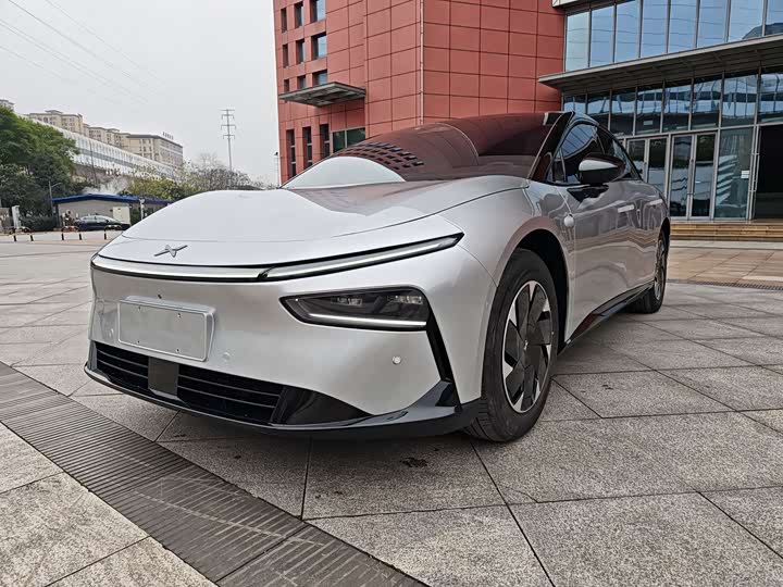 Фото 1 - XPeng F57