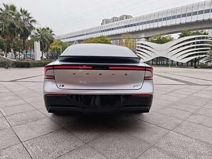 Фото 5 - XPeng F57