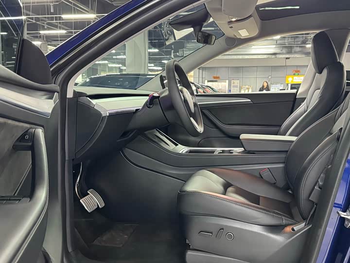 Фото 7 - Tesla Model Y