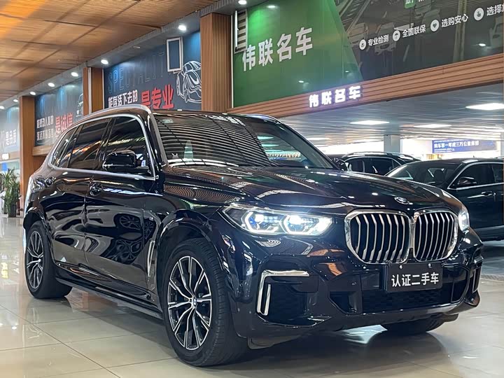 Фото 2 - BMW X5