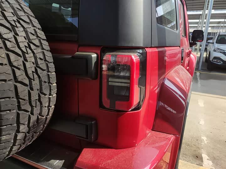 Фото 8 - BAIC Beijing BJ40