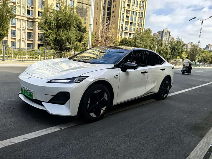 Фото 1 - Changan Deepal SL03