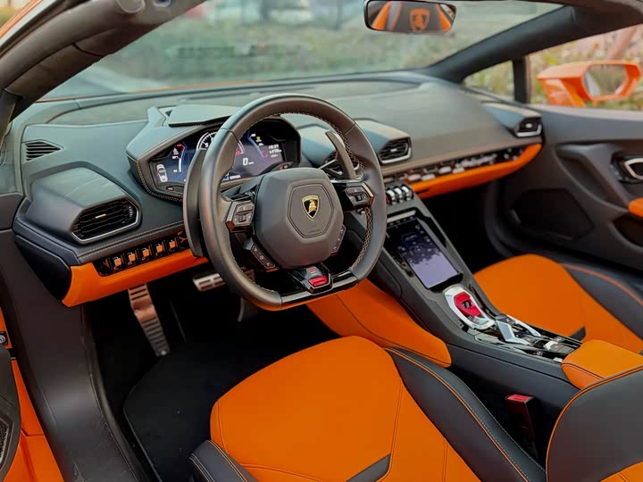 Фото 5 - Lamborghini Huracán