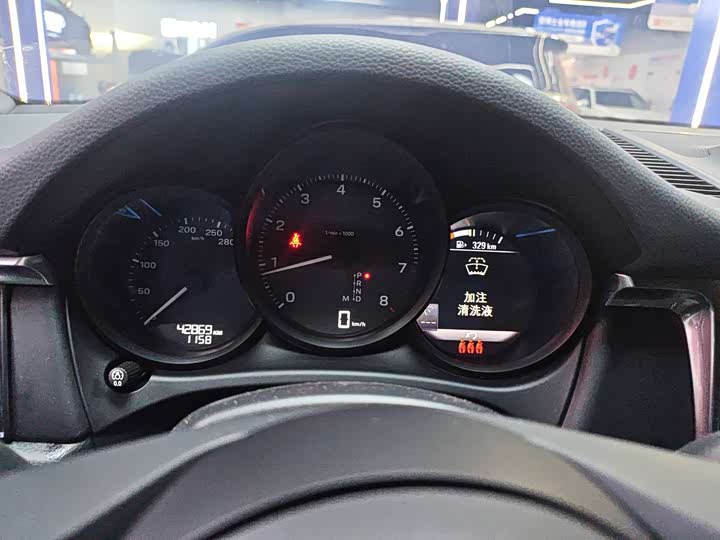 Фото 4 - Porsche Macan