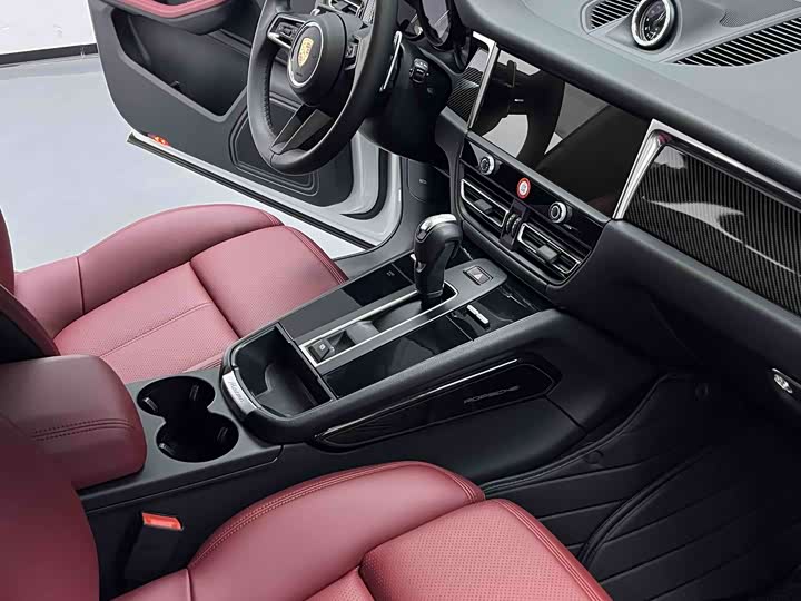 Фото 7 - Porsche Macan