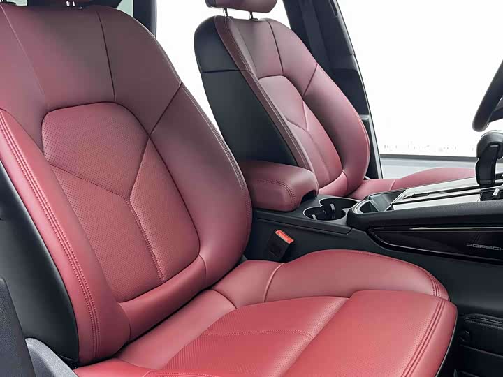 Фото 9 - Porsche Macan