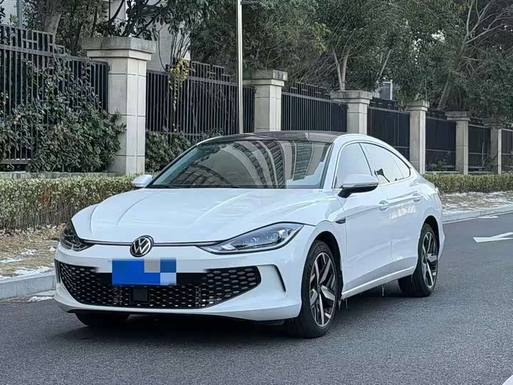 Фото 1 - Volkswagen Lamando L