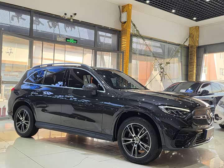 Фото 3 - Mercedes-Benz GLC-Class