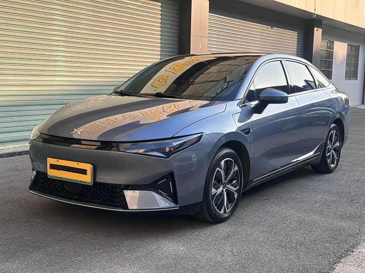 Фото 1 - XPeng P5