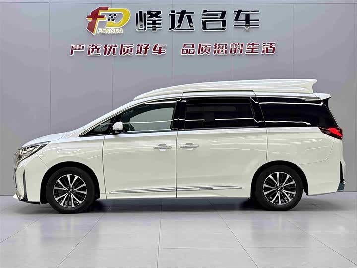 Фото 3 - GAC Trumpchi M8