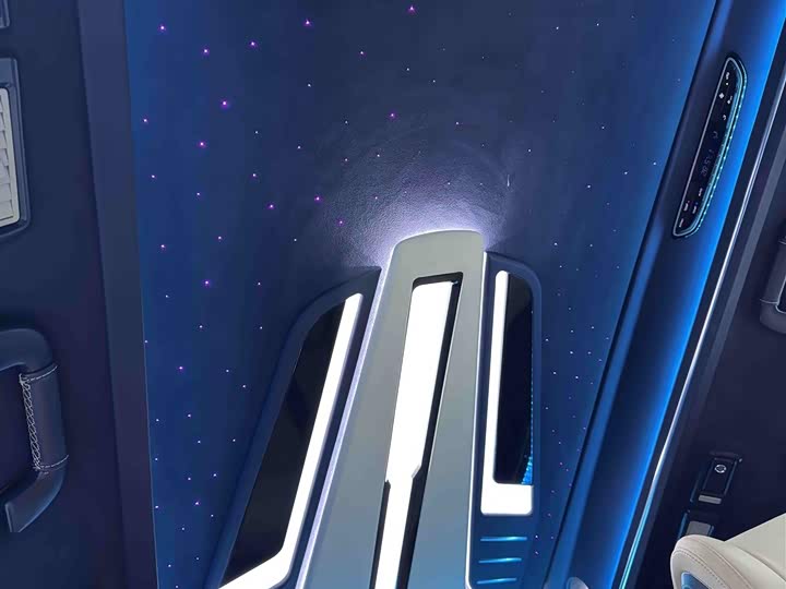 Фото 9 - GAC Trumpchi M8