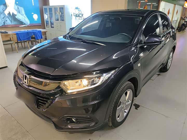 Фото 2 - Honda Vezel