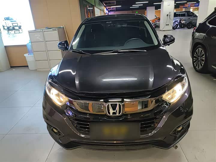 Фото 3 - Honda Vezel