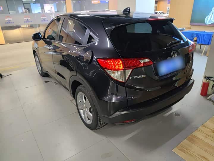 Фото 5 - Honda Vezel