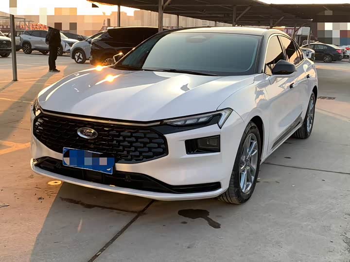 Фото 1 - Ford Mondeo