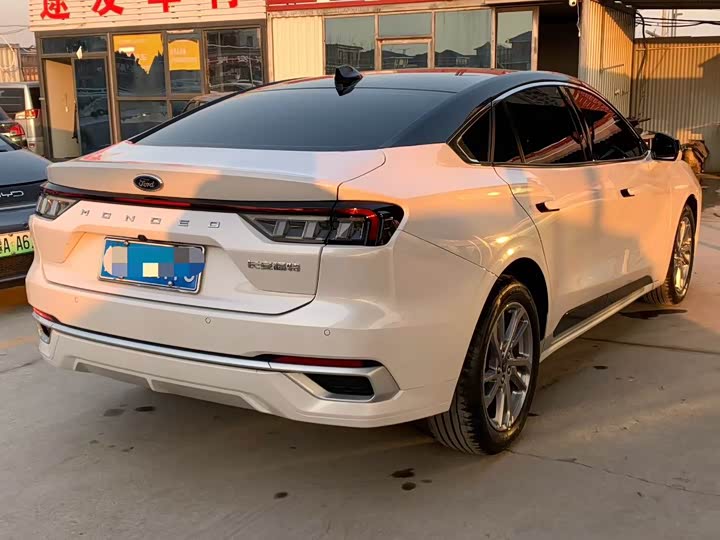 Фото 7 - Ford Mondeo