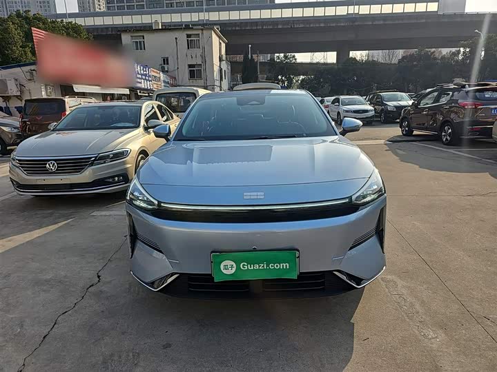 Фото 3 - Geely Galaxy L6