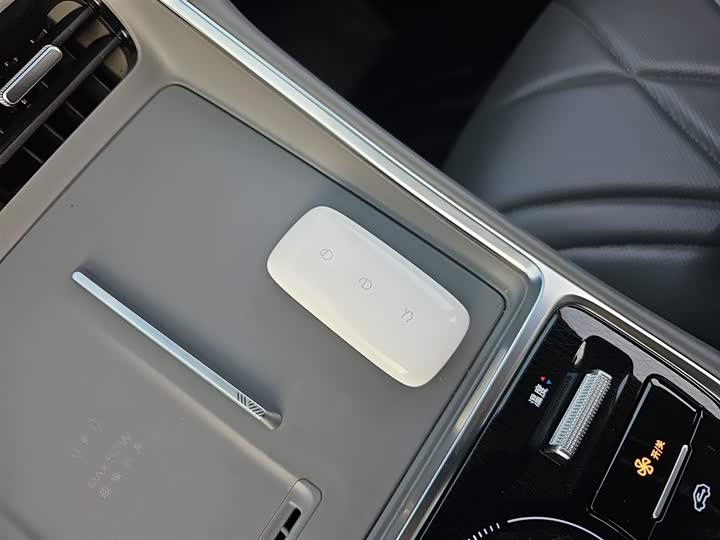 Фото 9 - Geely Galaxy L6